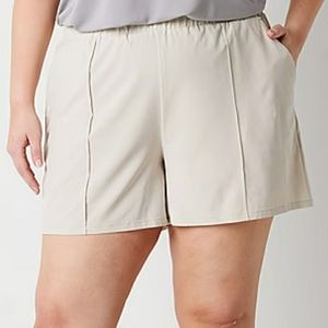 Stylus Puntuck Pull On Shorts Plus